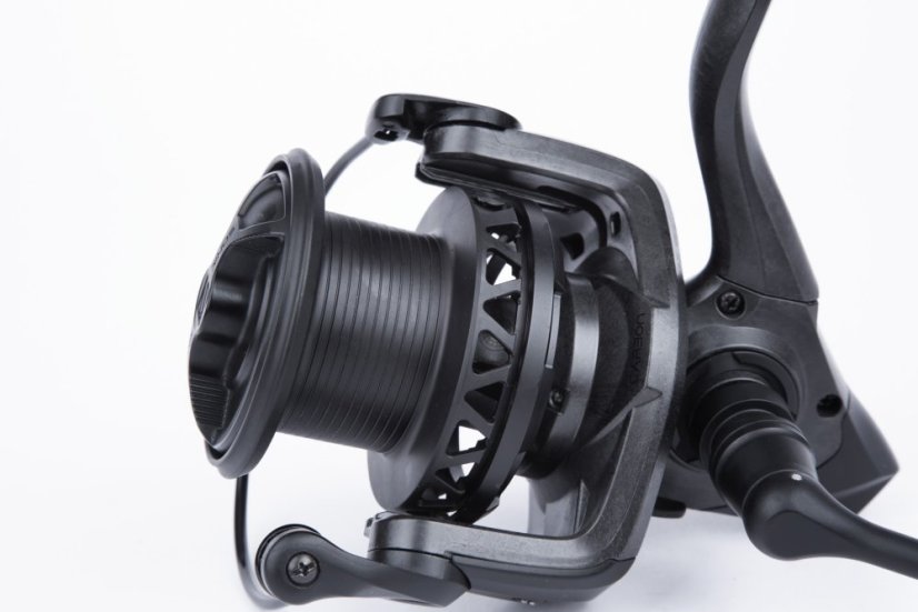 Sonik Navijak Xtractor+ Carbon 5000
