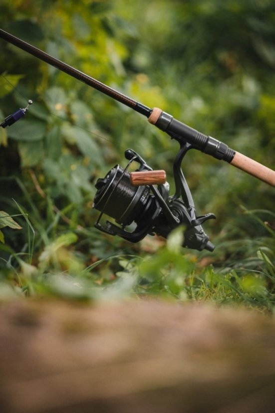 Navijak GIANTS FISHING Deluxe Reel FS 9000 + cievka 8000 ZDARMA!